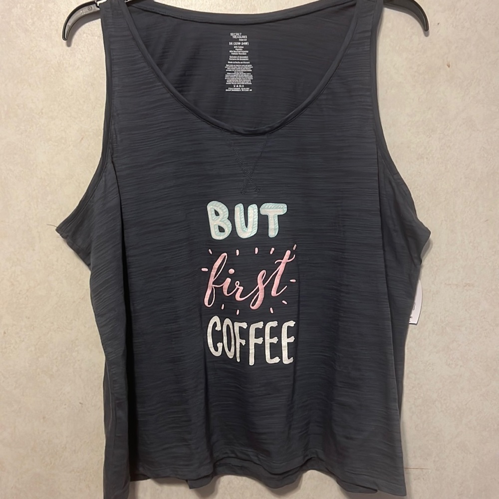 Ladies Plus Size Secret Treasures Sleep Tank. Size 3X. (22W-24W)